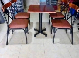 Trọn Bộ Bàn Ghế Đệm Da Giá Rẻ